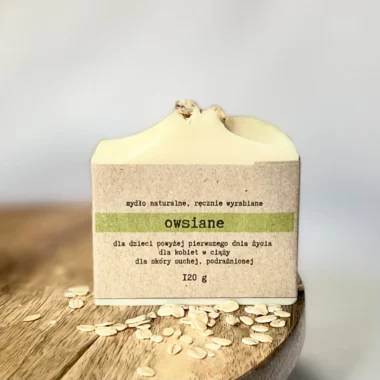 Mydło owsiane z opisem i etykietą produktową